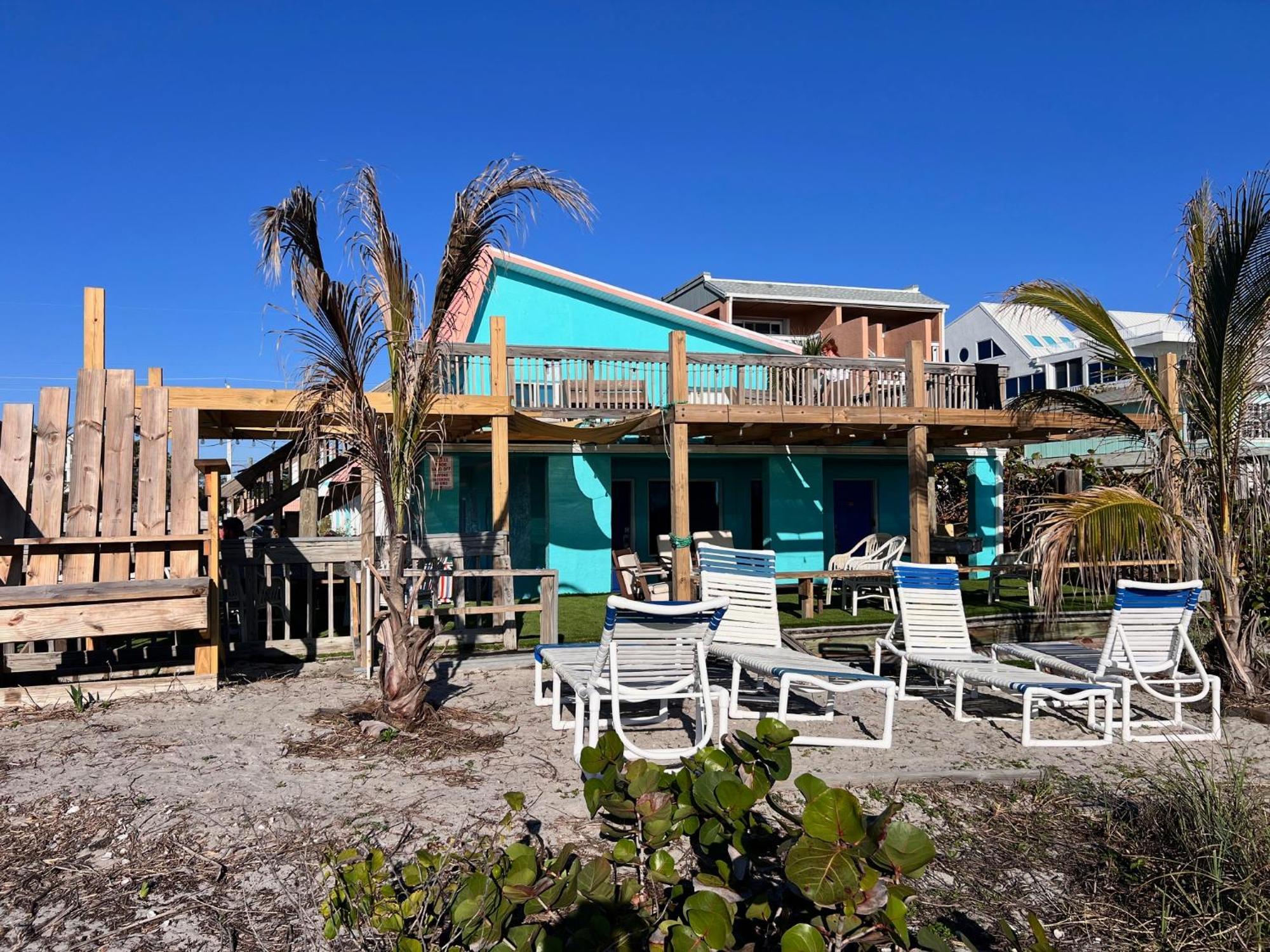 Anthony'S On The Beach Cocoa Beach Exteriör bild